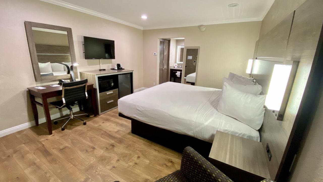 Hotel Surestay By Western