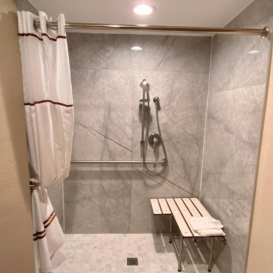 Surestay By Western 2* Santa Cruz