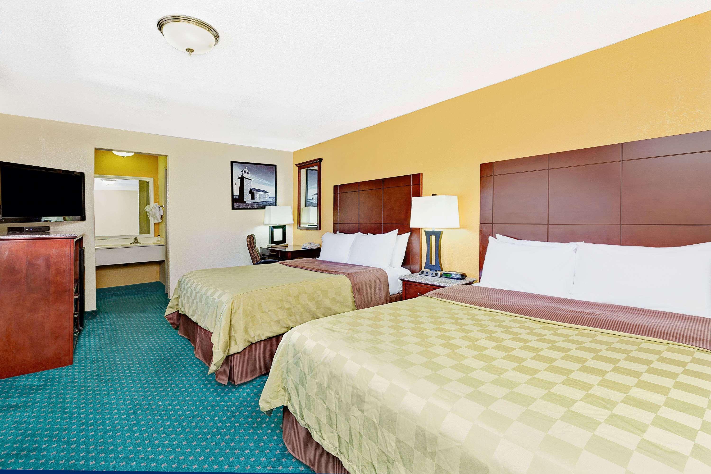 Surestay By Western Santa Cruz