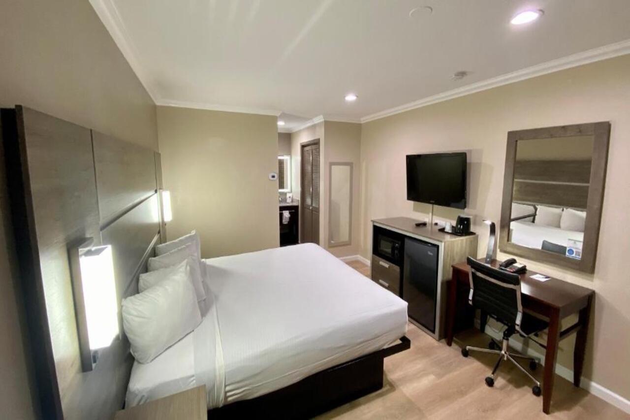 Surestay By Western Hotel
